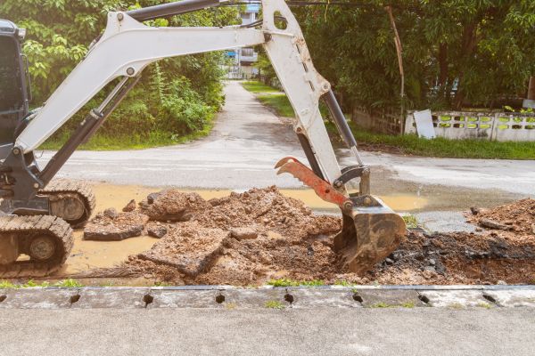 Water Line Excavation in Crossville